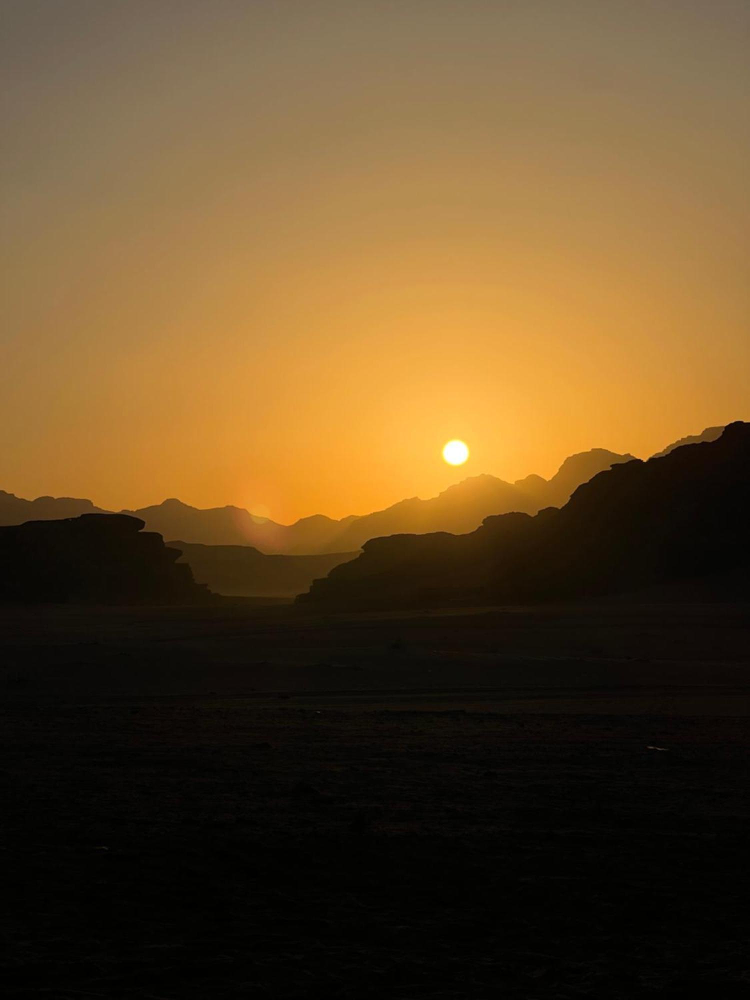 Scarlet Luxury Camp Wadi Rum Exterior foto