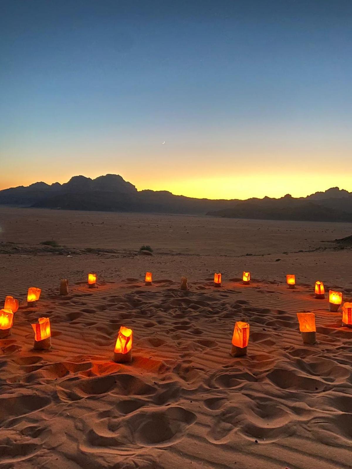 Scarlet Luxury Camp Wadi Rum Exterior foto