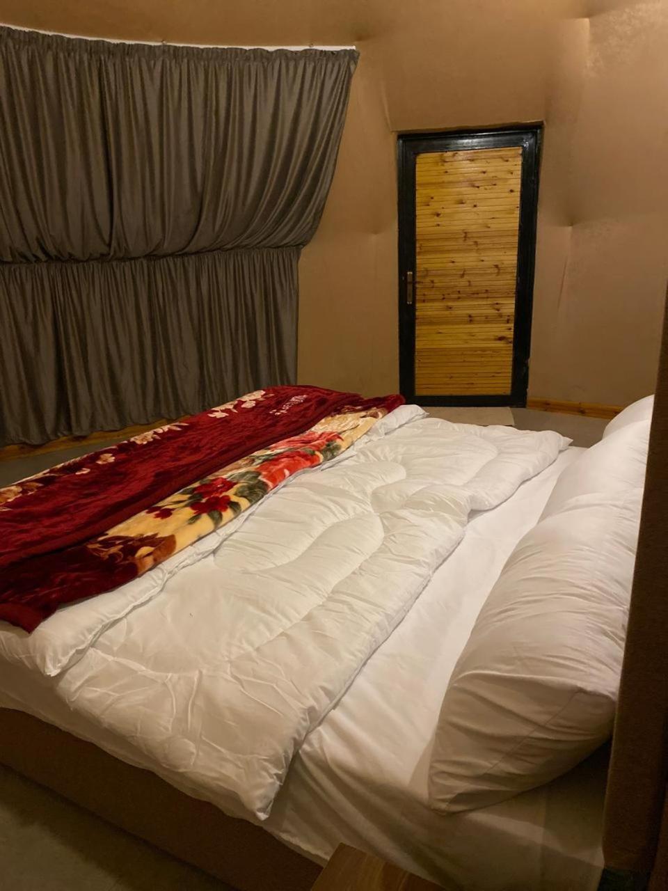 Scarlet Luxury Camp Wadi Rum Exterior foto